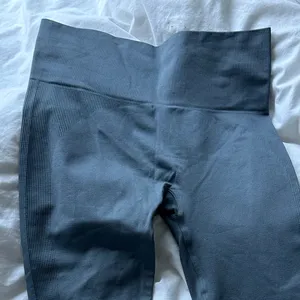 set active grey ribbed workout set thumbnail 2