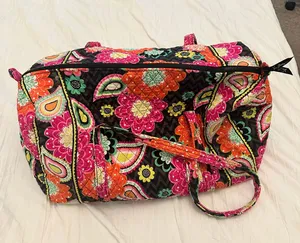 Vera Bradley duffel thumbnail 1