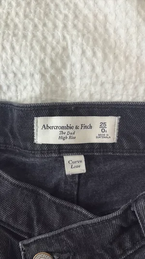 Abercrombie & Fitch jeans thumbnail 4