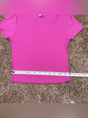 Bozzolo Ribbed Crewneck Short Sleeve Top in Bright Pink thumbnail 6