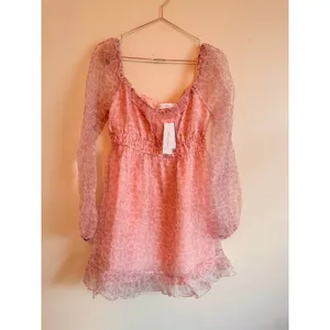 All in‎ Favor Mini Dress Women Medium Pink Pink Mauve Floral Sheer Puff Sleeve thumbnail 2