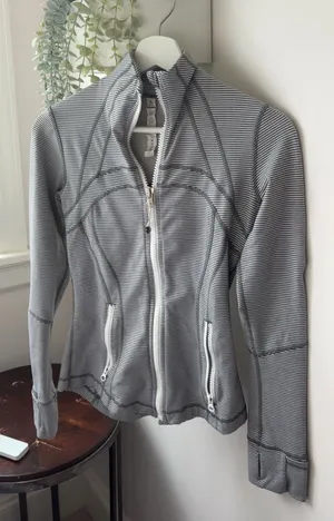rare lululemon define jacket striped  thumbnail 1