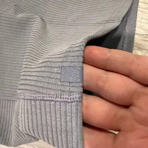 Lululemon Ribbed Softstreme Crop Top Blue Gray Loungewear Athleisure Size 4 thumbnail 4