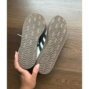 NWOT Adidas VL Court 3.0 White Black Gum Sole Sneakers Mens 7 Womens 8.5 thumbnail 3