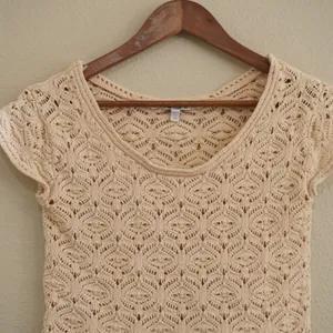 Vintage dELiA's XS Knit Top Beige Tan Pointelle Crochet Short Sleeve Shirt 90s thumbnail 2