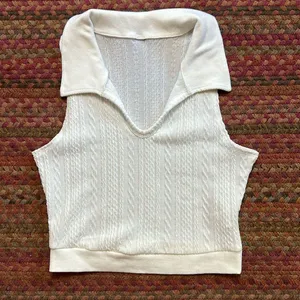 WHITE KNIT COLLARED SLEEVELESS POLO thumbnail 1