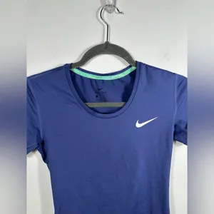 Nike Dri-FIT Short Sleeve Athletic Top Blue Running Workout Shirt Women’s Size S thumbnail 4