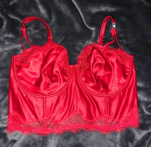 Victoria’s Secret Dream Angels Unlined Balconette Bra thumbnail 1
