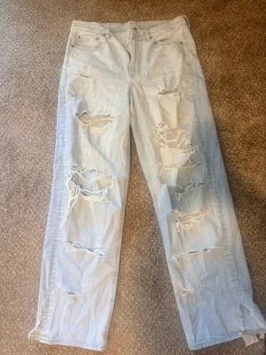 Light Wash American Eagle Distressed baggy high rise thumbnail 1