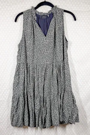 Vici‎ Green Cream Floral Tiered Flowy Mini Dress thumbnail 1