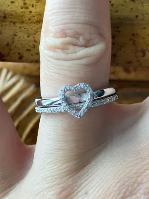 Natural White Diamond Sterling Silver Heart Ring Set Size 7.75 thumbnail 1