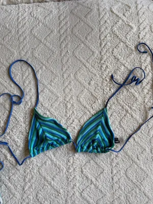 Triangl Bikini Set thumbnail 3