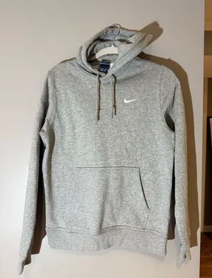 Nike Sweater Women’s  thumbnail 1