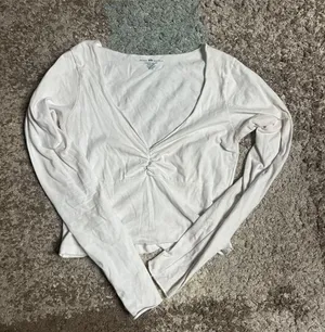 Brandy Melville Top thumbnail 1
