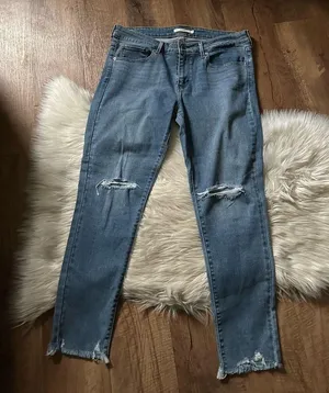LEVI’S 711 Skinny Jeans Distressed thumbnail 4