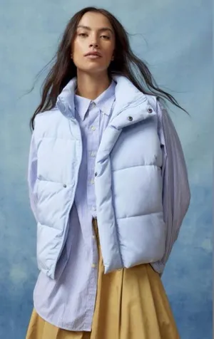 Urban Outfitters BDG Pia Sleeveless Blue‎ Zip Puffer Vest Small Back to School thumbnail 1