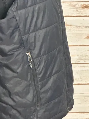 Marmot gorpcore black insulated puffer vest Size Small thumbnail 8