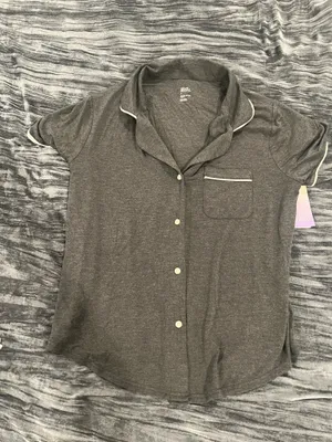 Gray Button-Up Shirt with White Trim Pj Top Size L by Stars Above thumbnail 1