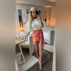 LOYO Boutique Ruffle sleeve white T-shirt thumbnail 2