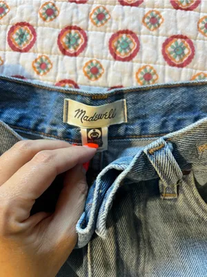 EUC Madewell Relaxed Mid-Length Denim Shorts size 25 thumbnail 2