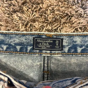 Abercrombie & Fitch Natural Rise Skirt Denim 25 thumbnail 2