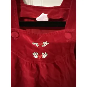 Vintage Little Girls Red Velvet Dress Size 4 With Flower Embroidery Christmas thumbnail 2