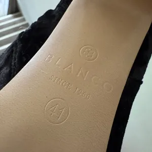 Blanco Black Velvet Ankle Booties‎ Size 10.5 thumbnail 4