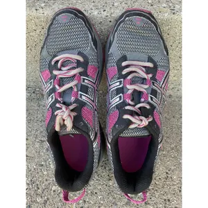 Asics Gel-Venture‎ 4 T383N Womens Size 6.5 Trail Running Shoes Black Pink thumbnail 6