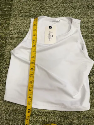 ‼️NWT‼️ High neck cropped top White thumbnail 5