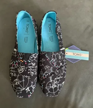 NWT Toms Alpargata Graphic Slip On Black White Pink Women Size 8 thumbnail 1