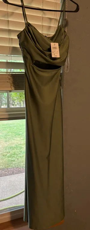 Windsor Formal Maxi Dress thumbnail 1