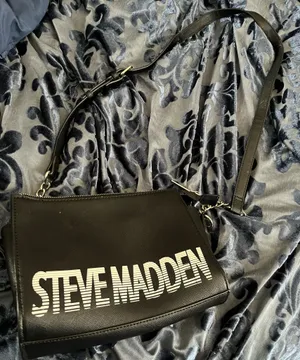 Black Steve Madden Crossbody Bag thumbnail 1