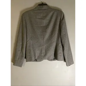 Jones New York Vintage Grey 3 Button Wool Blazer Size 10 thumbnail 5