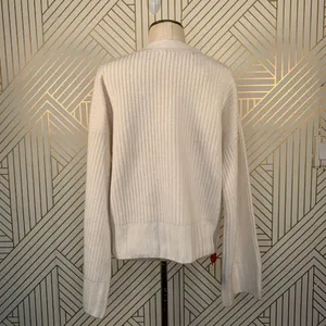 Equipment‎ Nigel Sweater in Ivory Button Cashmere thumbnail 7
