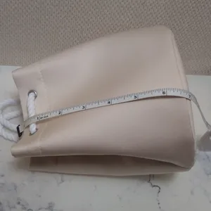 Dior Cream Drawstring Bucket Trousse Pouch Cosmetic Bag thumbnail 8