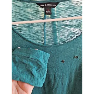 Rock & Republic Large Teal Lightweight Loose-Knit Top with Grommet Details thumbnail 2