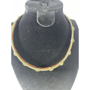 Olive Green Leather Studded Choker Necklace Gold Tone Pyramid Studs 15.5” thumbnail 5
