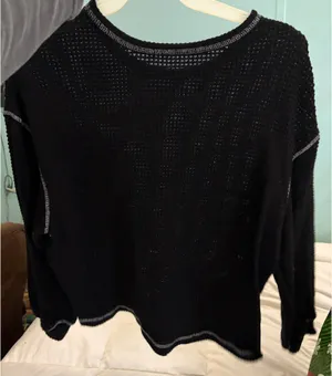Black sweater Size XL thumbnail 2