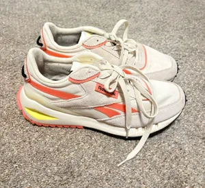 Reebok Sneakers thumbnail 1