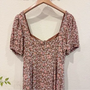 ASTR Lace Up Puff Sleeve Midi Dress in Brown Floral Size Small NWT thumbnail 5