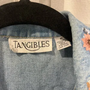 Vintage 90s 00s Tangibles Blue Denim Vest with Floral Embroidery thumbnail 2