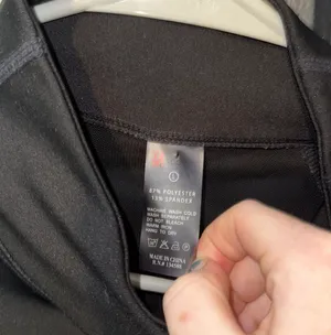 Athletic Top Size L thumbnail 2