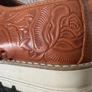 Handmade Mexican Floral Tooled Leather Huarache Oxfords Tan Sz 6 Comfort Travel thumbnail 10