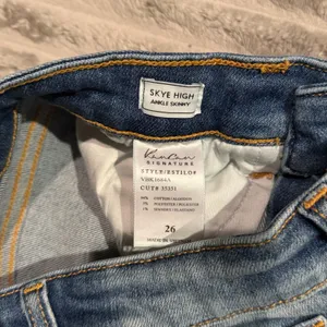 KanCan Signature Skye High Ankle Skinny Jeans Distressed Frayed Hem Blue Size 26 thumbnail 4