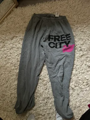 Sweatpants thumbnail 1