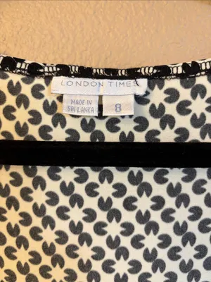 London Times Size 8 Black White Printed Midi Wrap V-Neck Fit & Flare Dress Belt thumbnail 2