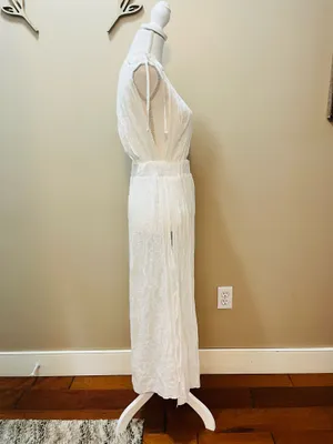 Sheer White Maxi Dress/Coverup Size Medium thumbnail 3