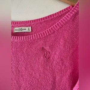 Y2K Abercrombie & Fitch Pink Embroidered Moose Logo‎ Sweater thumbnail 2