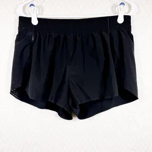 Athleta Black Hustle‎ 3 Inch Shorts thumbnail 2