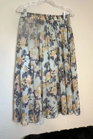Disney Cinderella Teal Yellow & Pink Pleated Floral Cottage Midi Skirt Sz M thumbnail 1